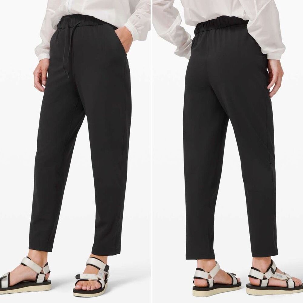 Lululemon Keep Moving Pant 7/8 High-Rise in Black Size 6